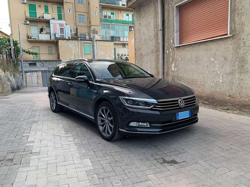 Usata 2016 VW Passat Highline Station wagon | 15.000 € (Buon prezzo) - Immagine 1/4