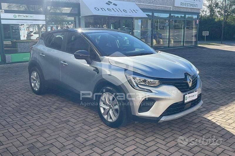 Usata Renault Captur Zen 91 CV (66 kW) 2022 Grigio SUV