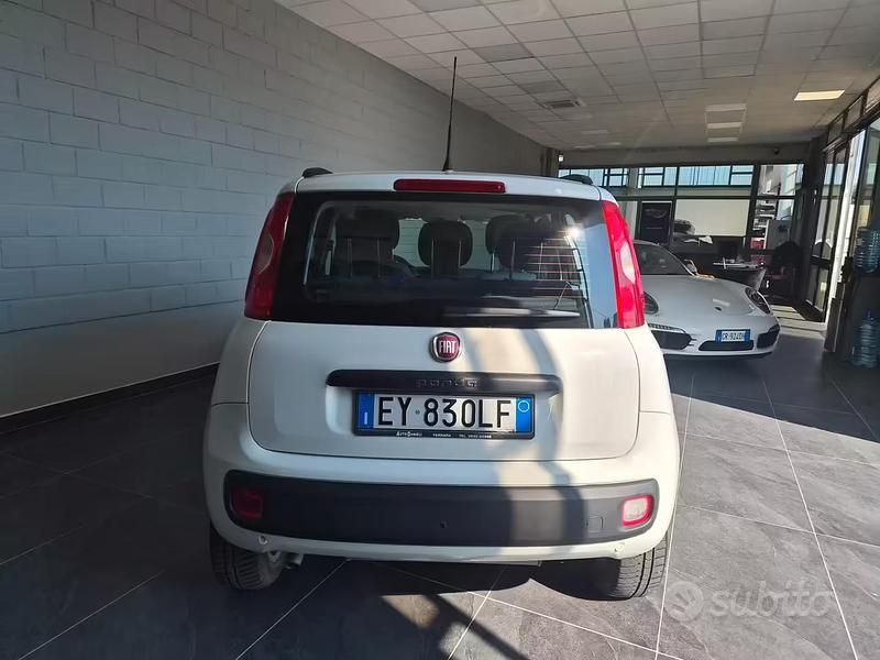 Usata Fiat Panda Pop 80 CV (58 kW) 2015 Bianco Utilitaria