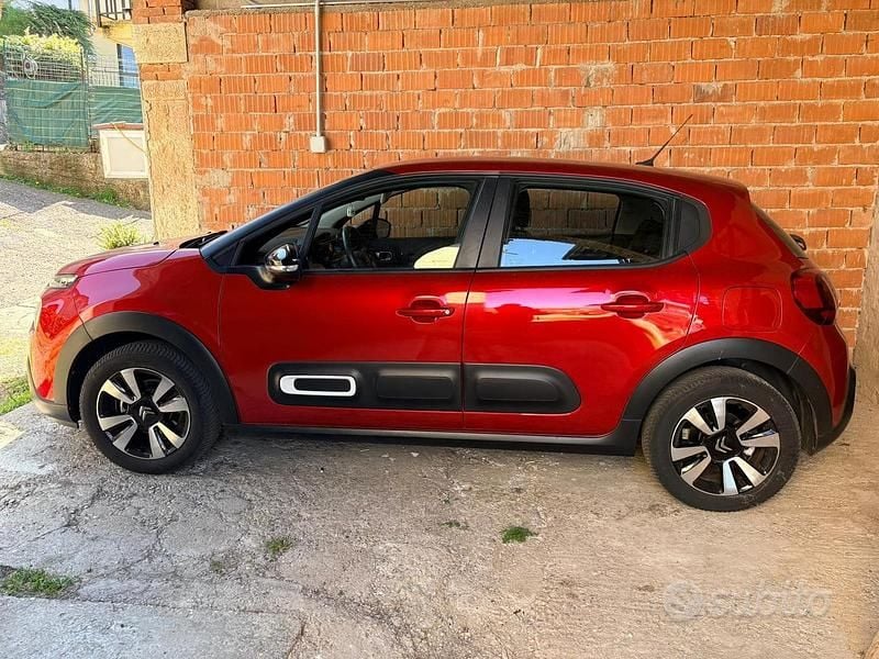 Usata Citroën C3 Feel 102 CV (75 kW) 2021 Rosso Utilitaria