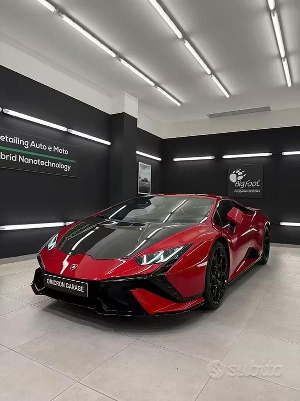 Usata Lamborghini Huracán 2023 Rosso Coupé