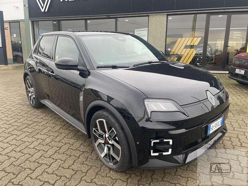Usata Renault 5 E-Tech Komfort 77 kW (106 CV) 2025 Nero Berlina