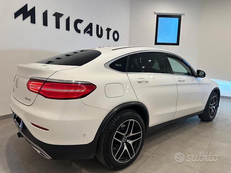 Usata Mercedes GLC250 Premium 204 CV (150 kW) 2018 Bianco Coupé