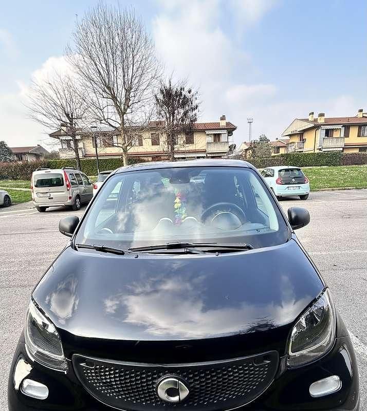 Usata Smart ForFour Passion 71 CV (52 kW) 2017 Utilitaria