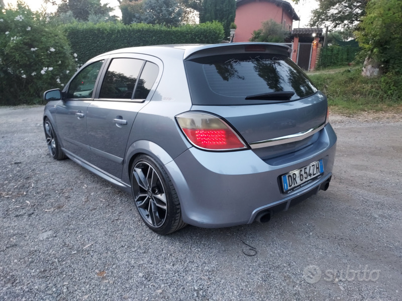 Usato 2009 Opel Astra 1.7 Diesel 101 CV (3.500 €)