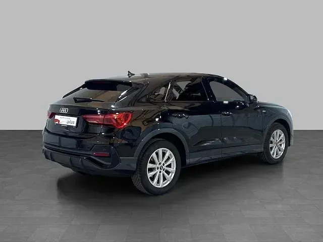 Usata Audi Q3 Sportback S-Line 150 CV (110 kW) 2025 Nero mito metallizzato SUV