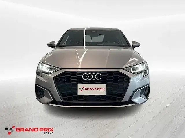 Usata Audi A3 Business 150 CV (110 kW) 2023 Argento Berlina