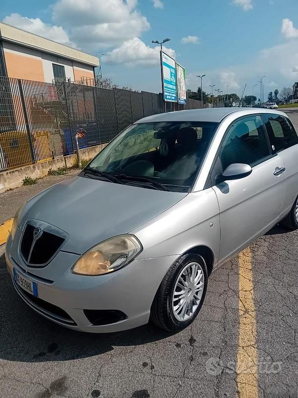 Usata Lancia Ypsilon 2009 Grigio Utilitaria