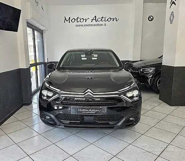 Usata Citroën C4 Feel 131 CV (96 kW) 2023 Nero SUV