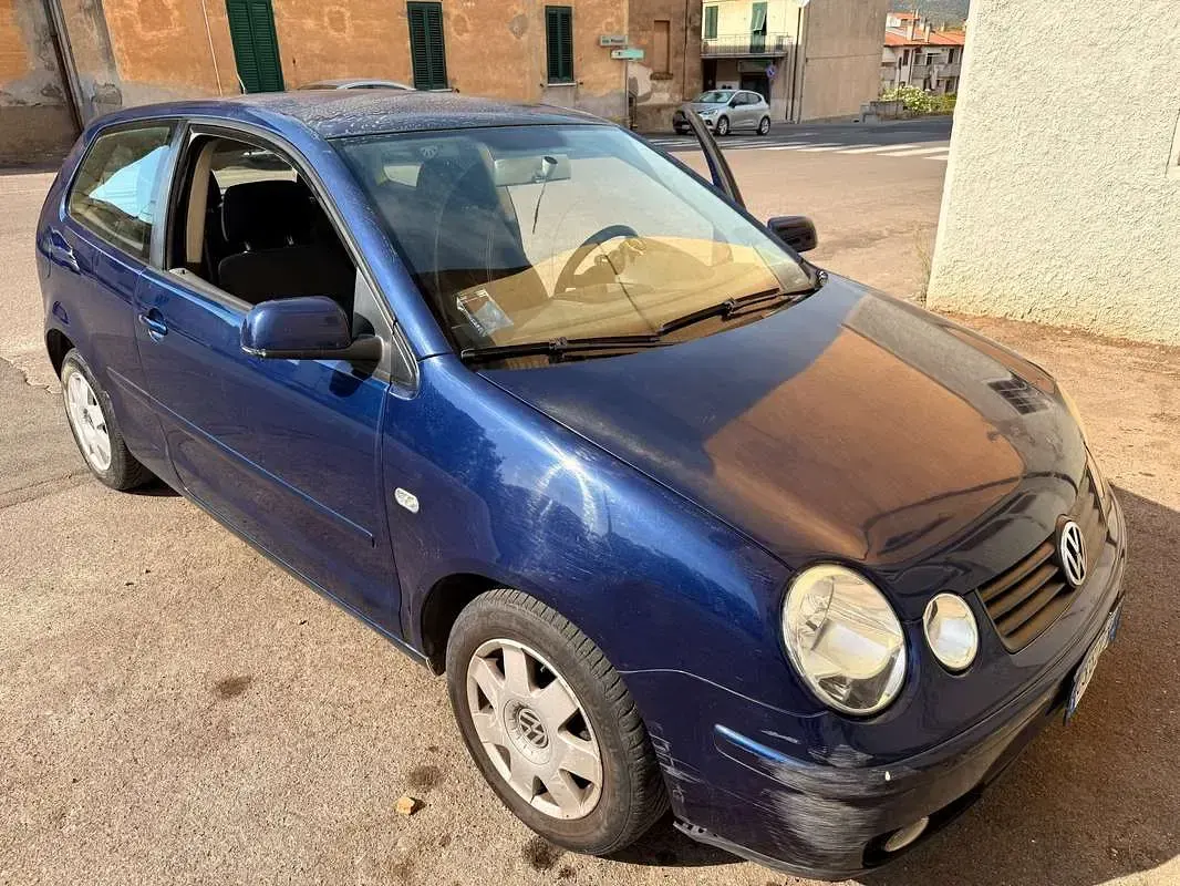 Usata VW Polo 64 CV (47 kW) 2004 Blu/azzurro Berlina