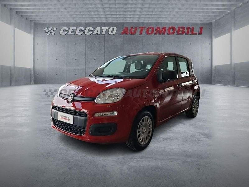 Rosso Nuova 2025 Fiat Panda S Due volumi | 13.104 € - Immagine 1/4