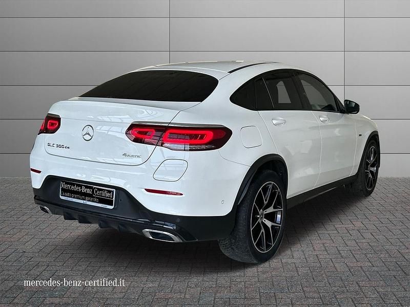 Usata Mercedes GLC300 Premium 194 CV (142 kW) 2021 Coupé