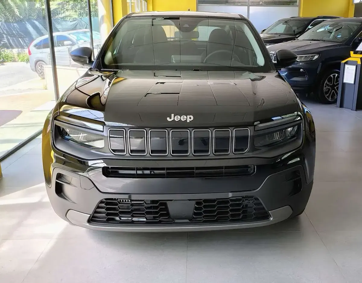 Nuova Jeep Avenger Longitude 101 CV (74 kW) 2026 Nero SUV