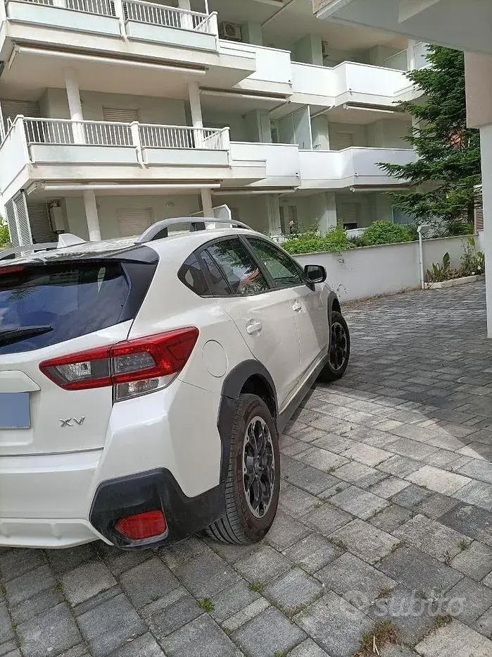 Usata Subaru XV 114 CV (83 kW) 2022 Bianco SUV