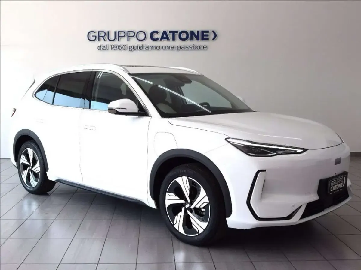 Usata Geely EX5 69 kW (95 CV) 2025 Bianco SUV