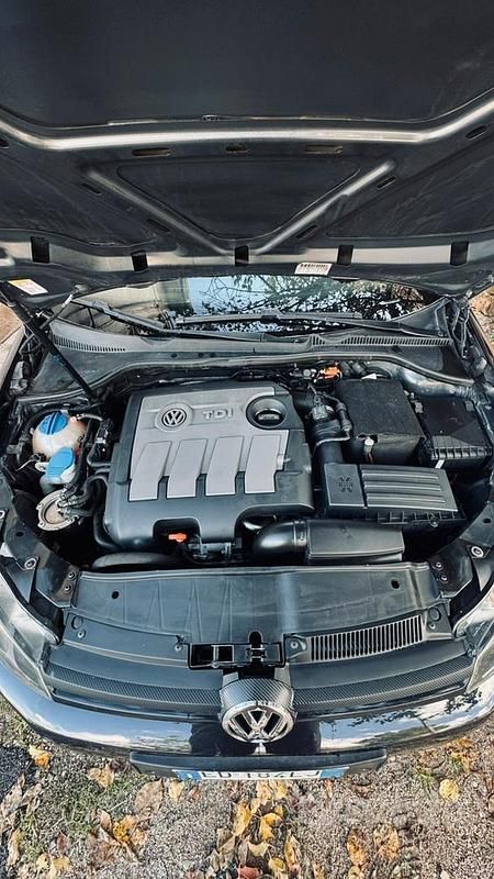 Usata VW Golf VI 105 CV (77 kW) 2010 Nero Utilitaria