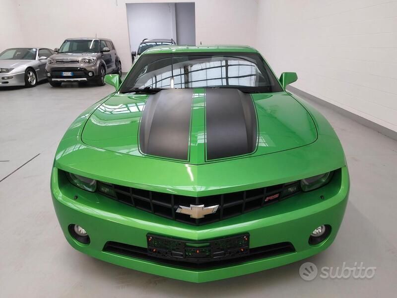 Usata Chevrolet Camaro 317 CV (233 kW) 2011 Verde Coupé