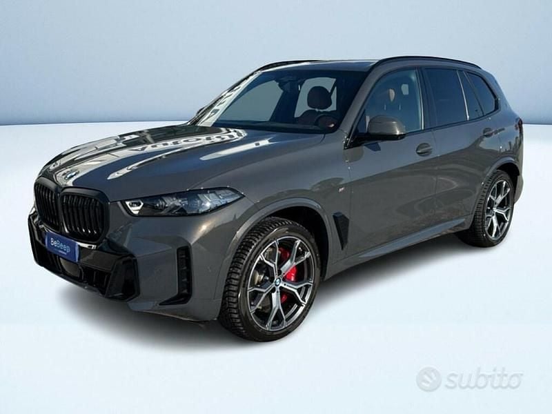 Grigio Usata 2024 BMW X5 M Sport SUV | 64.500 € (Super prezzo) - Immagine 1/3