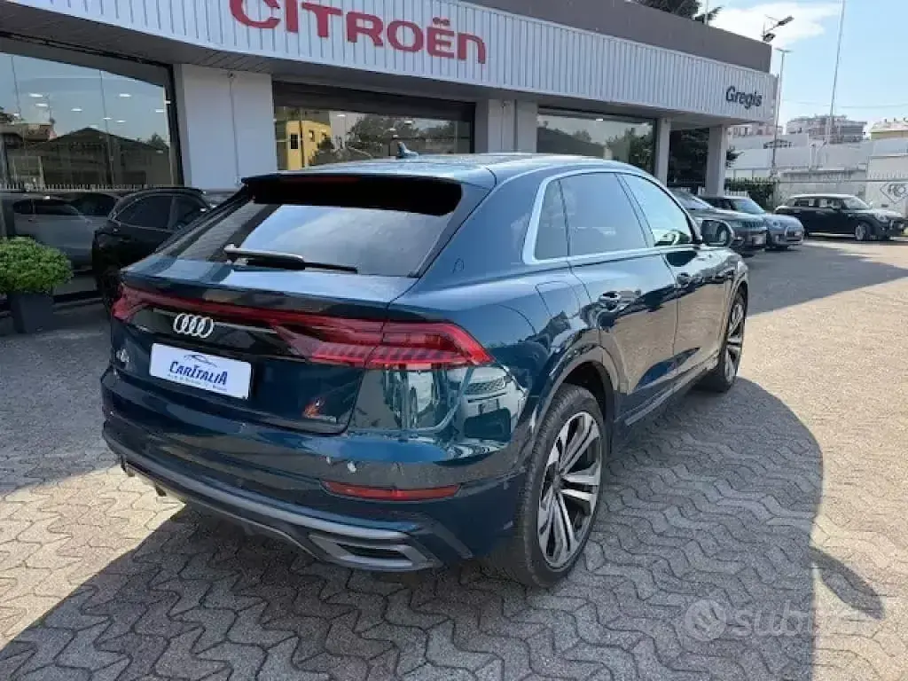 Usata Audi Q8 Sport 286 CV (210 kW) 2020 Blu SUV