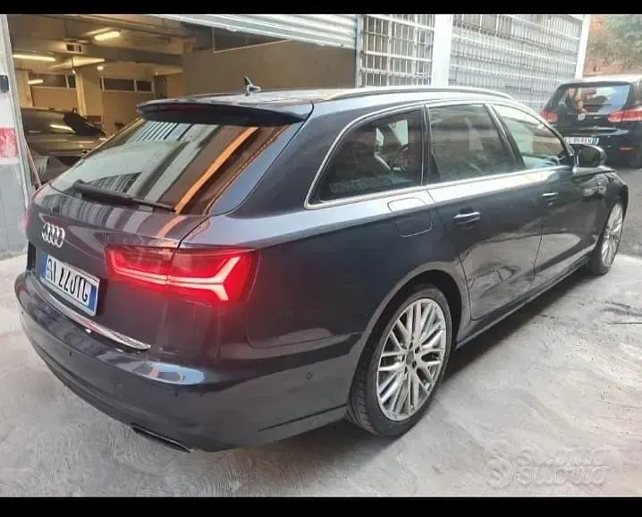 Usata Audi A6 Business Plus 190 CV (139 kW) 2016 Grigio Station wagon