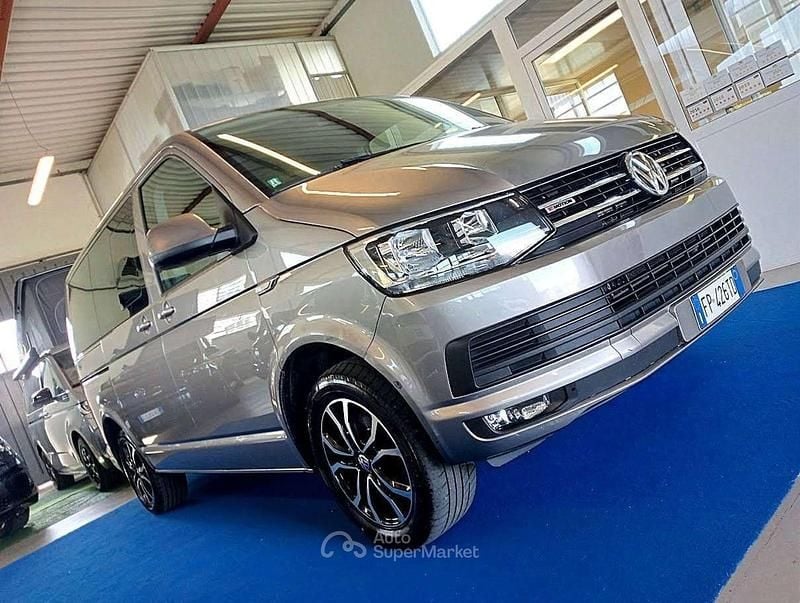 Begagnad VW Multivan 150 HK (110 kW) 2018 Silver Minibuss