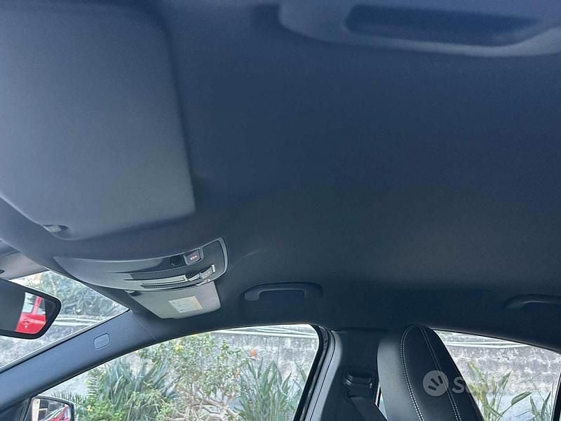 Usata Mercedes A200 136 CV (100 kW) 2015 Nero Berlina