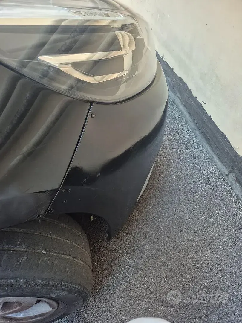 Usata Renault Scenic E-Tech XMOD 110 CV (80 kW) 2015 Nero Monovolume