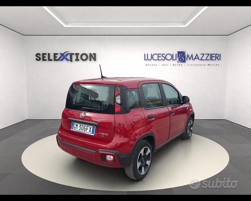 Usata Fiat Panda Cross Cross 69 CV (50 kW) 2023 Rosso Utilitaria
