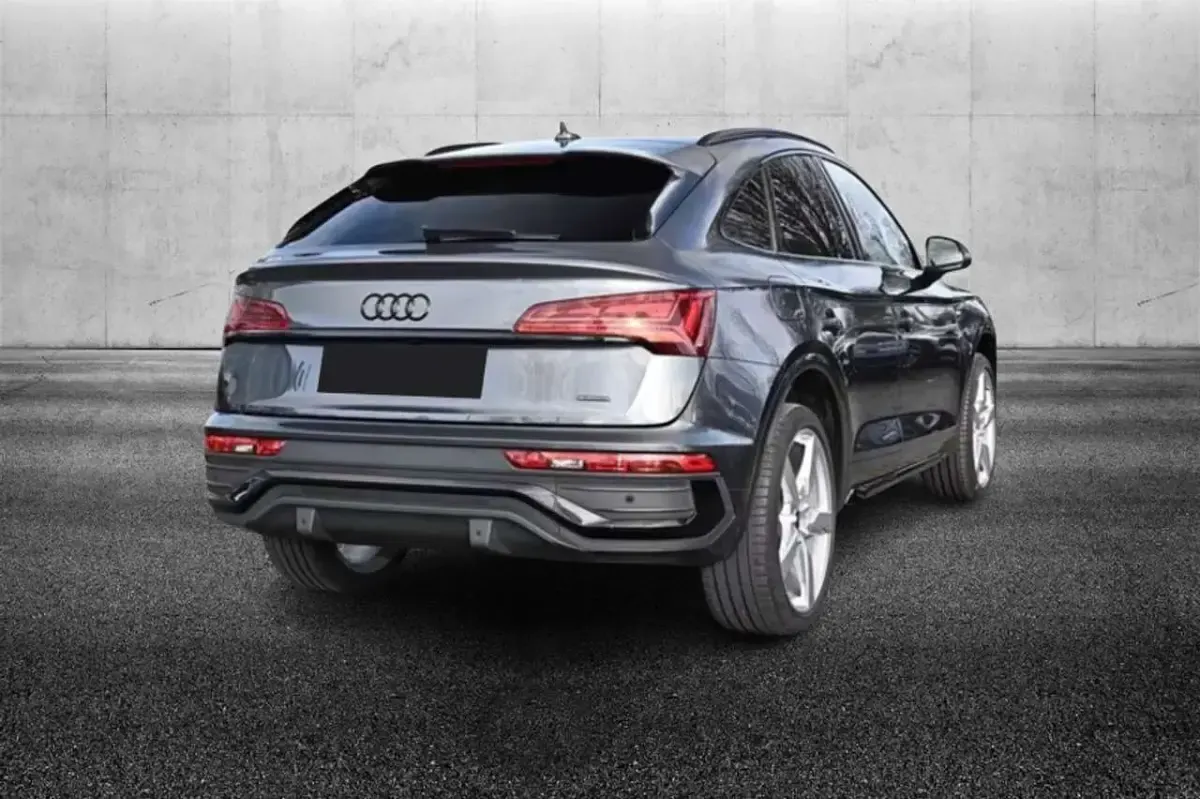 Usata Audi Q5 S-Line 204 CV (150 kW) 2022 Grigio SUV