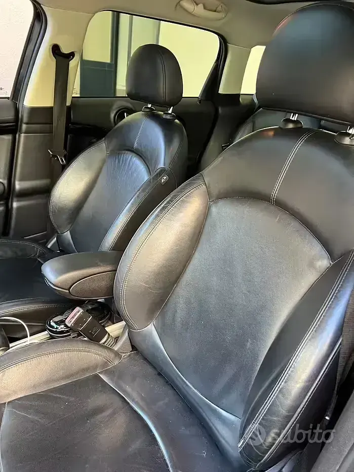 Usata Mini Countryman 143 CV (105 kW) 2011 Nero SUV