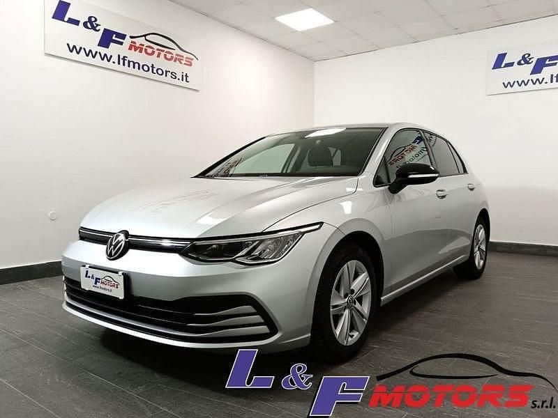 Usata VW Golf VIII R-line 149 CV (109 kW) 2023 Argento Berlina