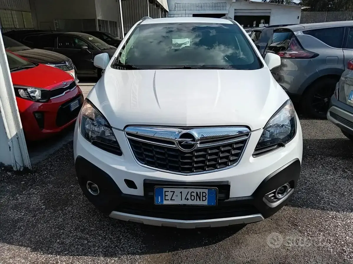 Usata Opel Mokka Cosmo 140 CV (102 kW) 2015 Bianco SUV