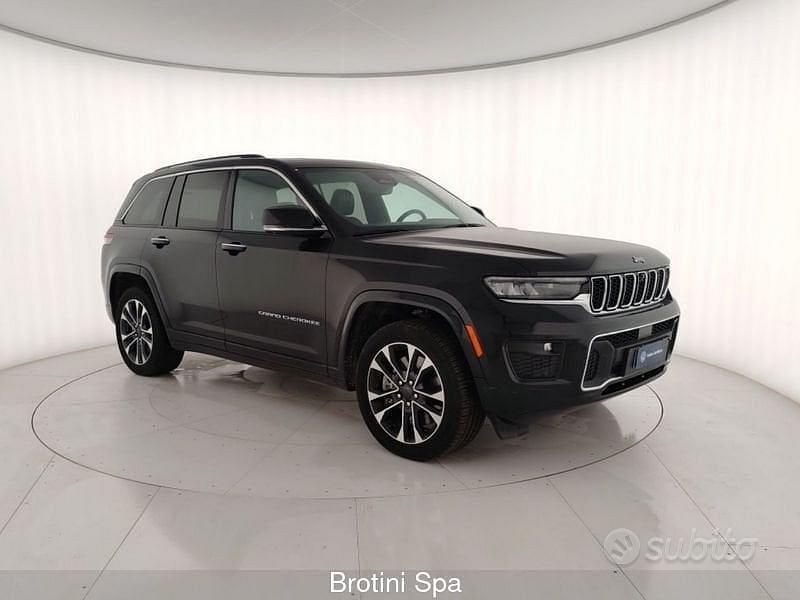 Usata Jeep Grand Cherokee 380 CV (279 kW) 2024 Nero SUV