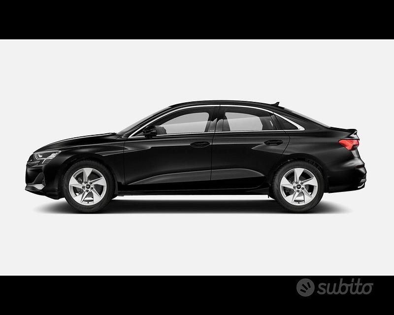 Nuova Audi A3 S-Line 150 CV (110 kW) 2025 Nero Berlina