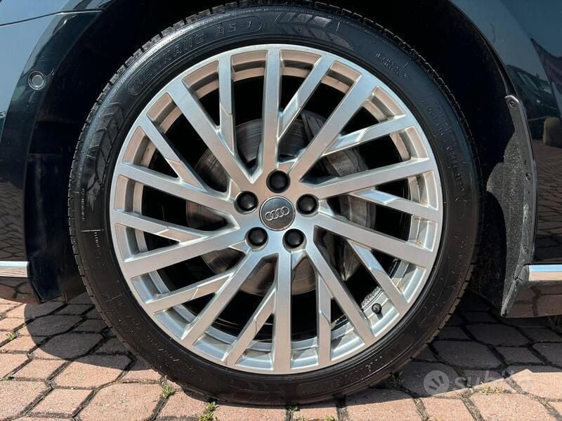 Usata Audi A8 Ambiente 286 CV (210 kW) 2018 Nero Berlina