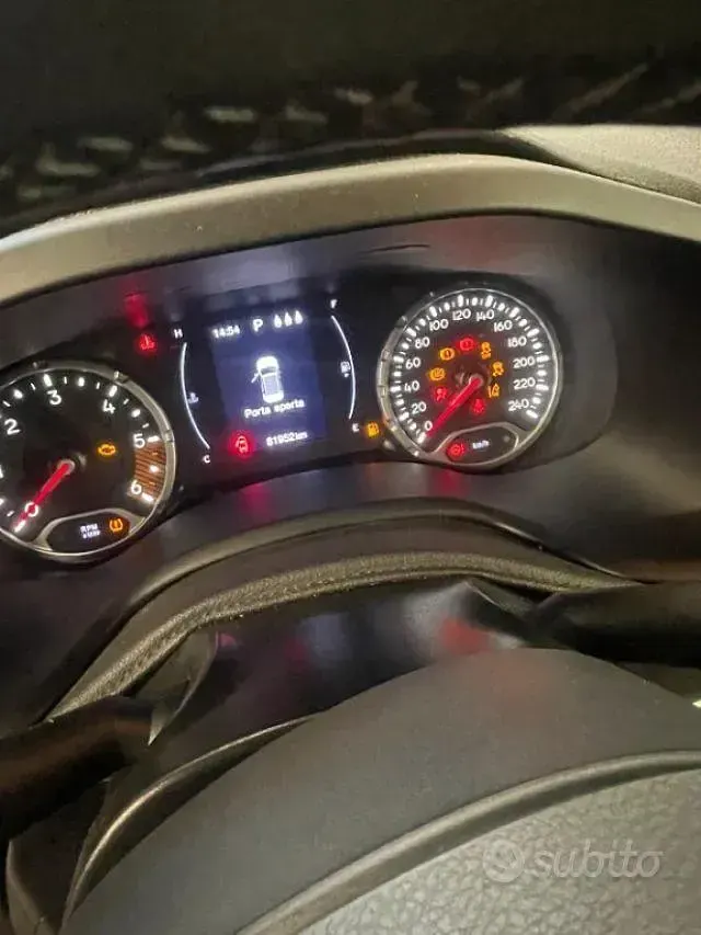 Usata Jeep Renegade Longitude 120 CV (88 kW) 2019 Nero SUV