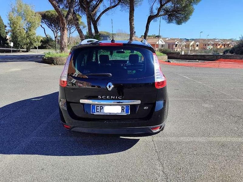 Usata Renault Scénic III 131 CV (96 kW) 2012 Nero Monovolume