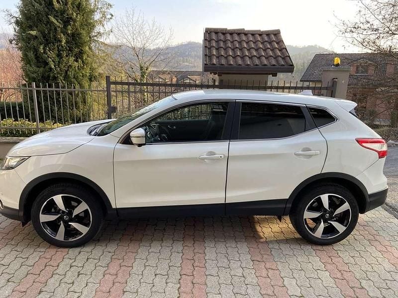 Usata Nissan Qashqai 360º 110 CV (80 kW) 2016 SUV
