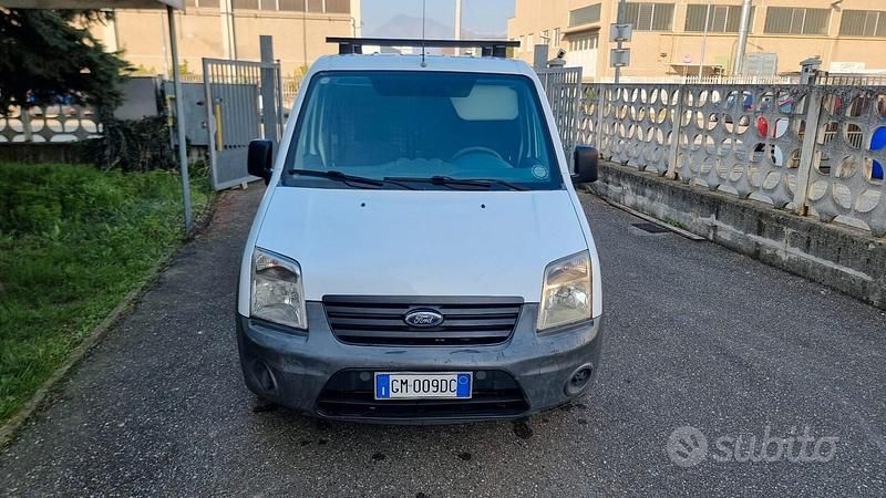 Usata Ford Transit Connect 90 CV (66 kW) 2009 Bianco Monovolume