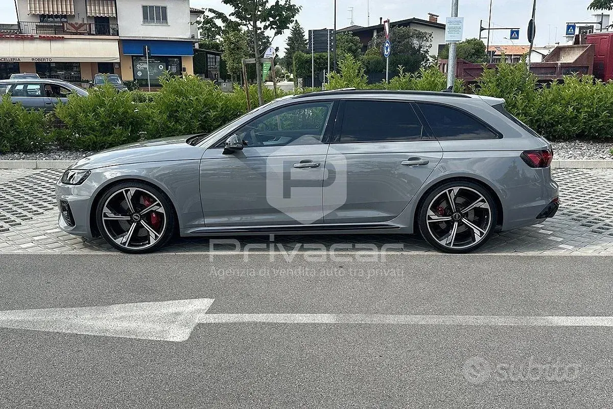 Usata Audi RS4 Ambiente 450 CV (330 kW) 2021 Grigio Station wagon