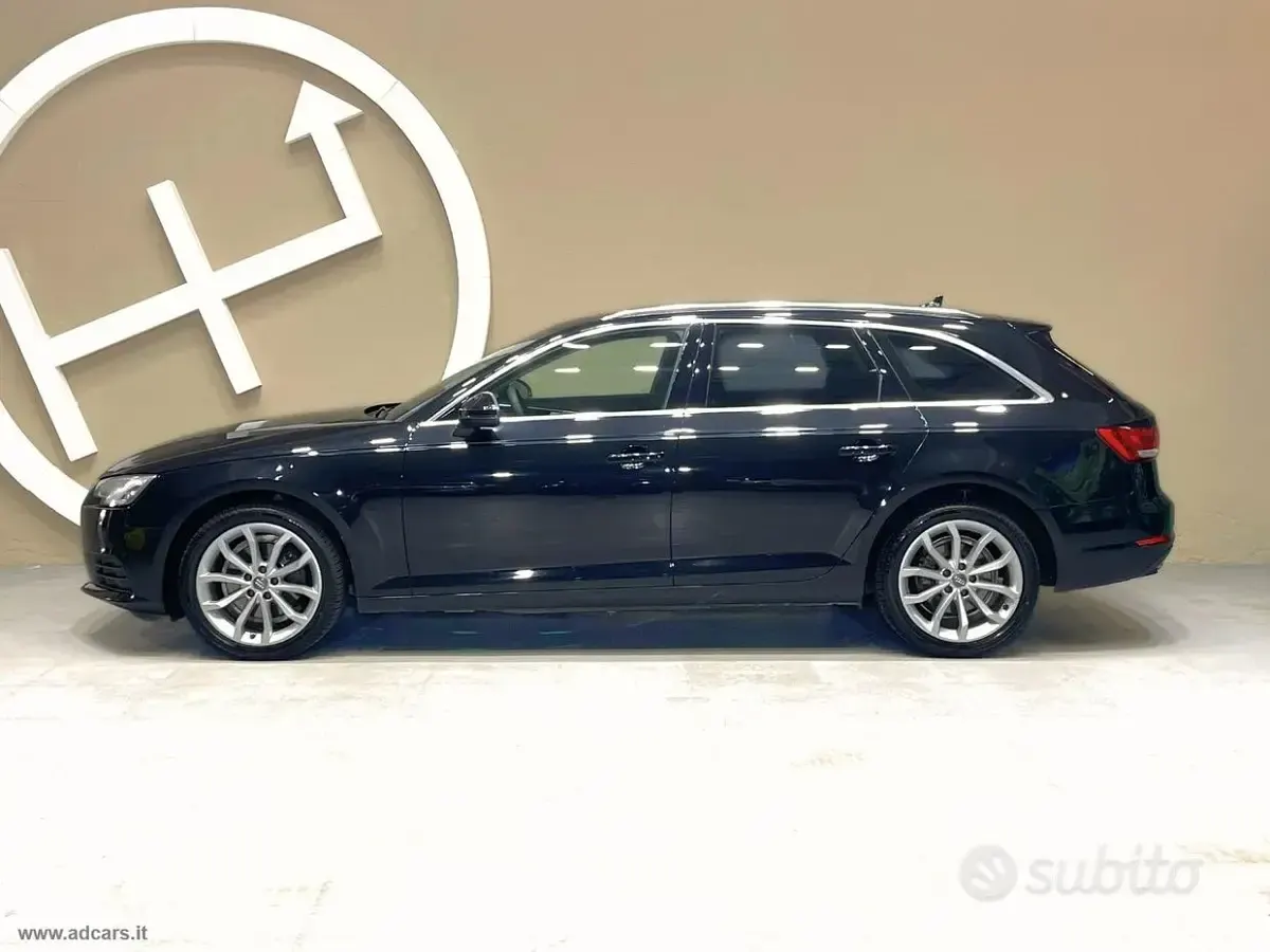 Usata Audi A4 Business 150 CV (110 kW) 2018 Nero Station wagon