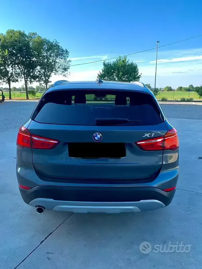 Usata BMW X1 Efficient Dynamics 143 CV (105 kW) 2017 Grigio SUV