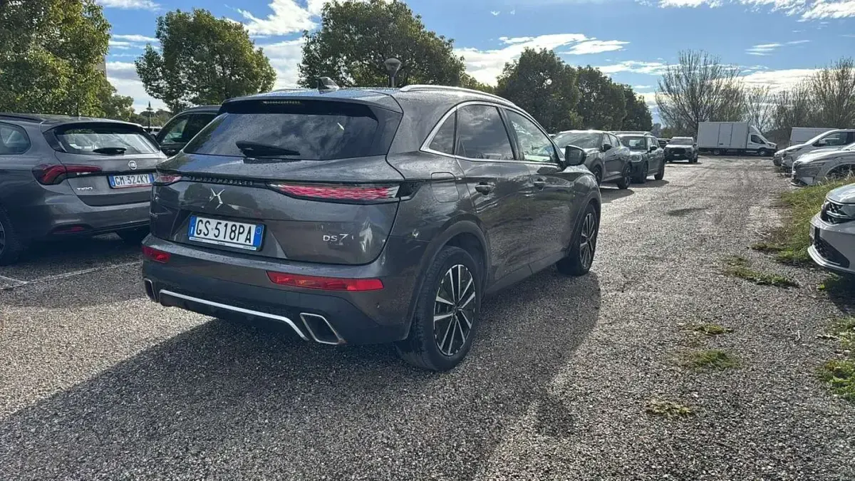 Usata DS Automobiles DS7 Crossback Opera 200 CV (147 kW) 2024 Argento SUV