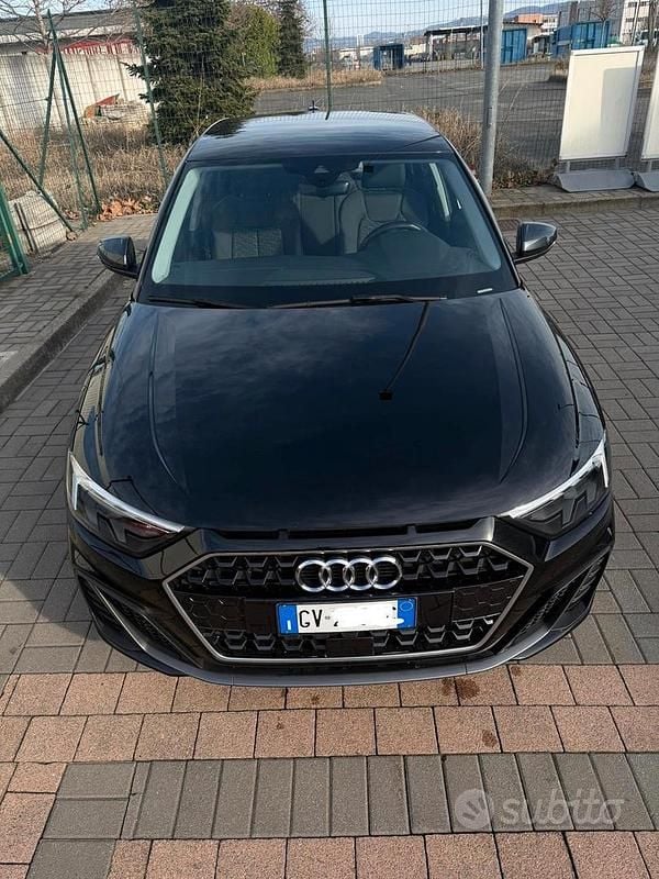 Usata Audi A1 S-Line 95 CV (69 kW) 2023 Nero SUV