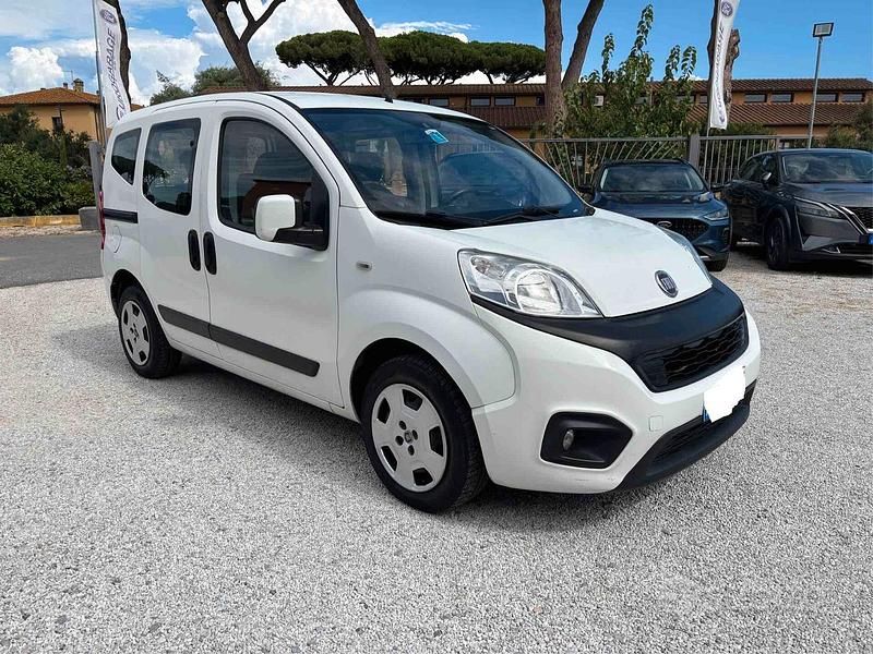 Usata Fiat Qubo Easy 80 CV (58 kW) 2018 Bianco Monovolume