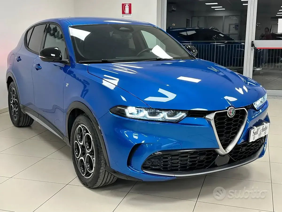Usata Alfa Romeo Tonale Ti 131 CV (96 kW) 2023 Bluazzurro SUV