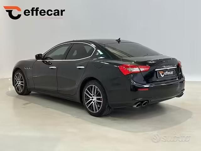 Usata Maserati Ghibli 275 CV (202 kW) 2018 Nero Berlina