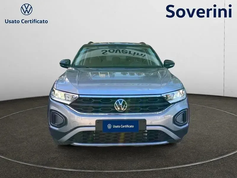 Używany VW T-Roc Life 150 KM (110 kW) 2025 Srebrny SUV