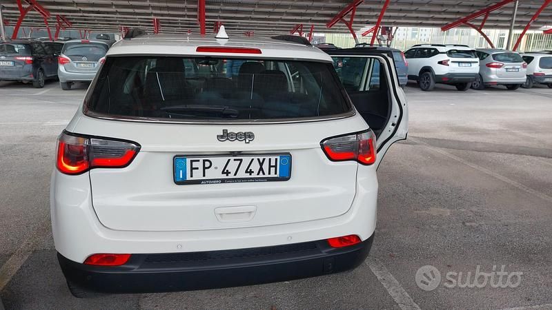 Usata Jeep Compass 120 CV (88 kW) 2018 Bianco SUV