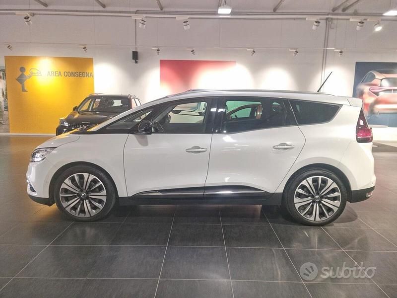 Usata Renault Grand Scénic IV 140 CV (102 kW) 2022 Bianco Monovolume